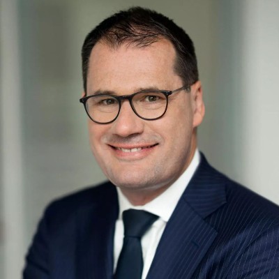 Dealmaker photo