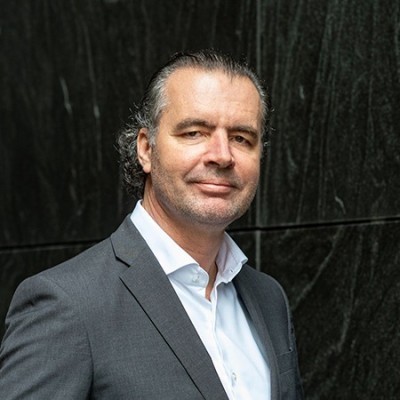 Dealmaker photo