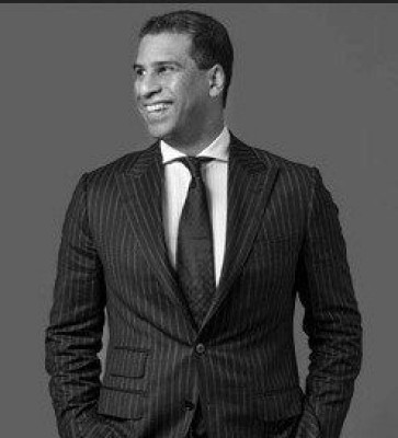 Dealmaker photo