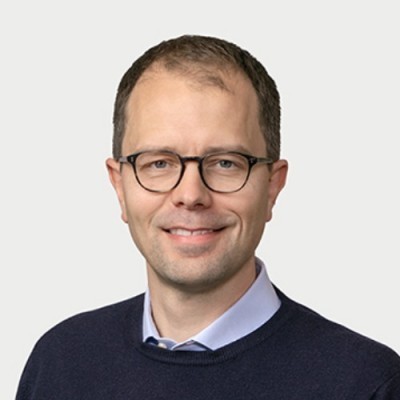 Dealmaker photo