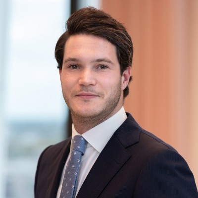 Dealmaker photo
