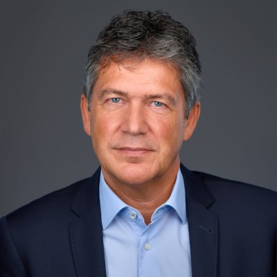 Dealmaker photo
