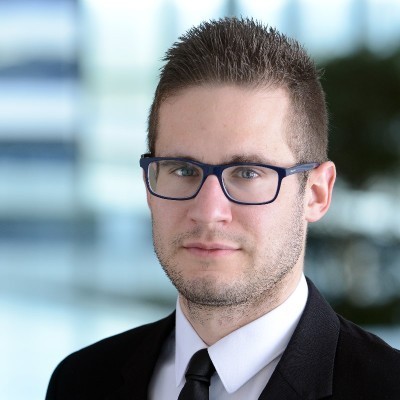 Dealmaker photo