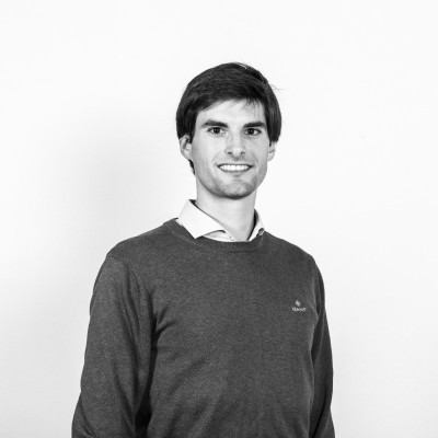Dealmaker photo