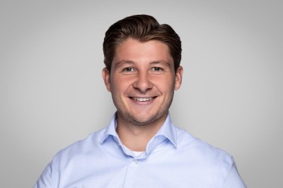 Dealmaker photo
