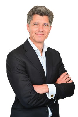 Dealmaker photo