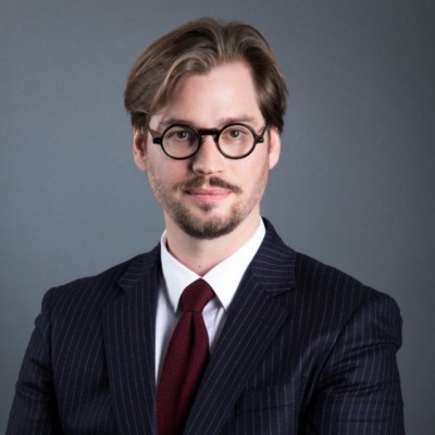 Dealmaker photo