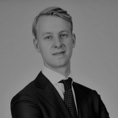 Dealmaker photo