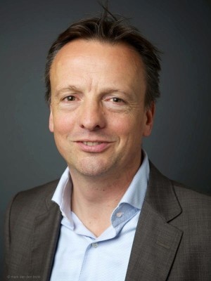Dealmaker photo