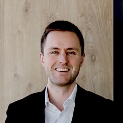 Dealmaker photo
