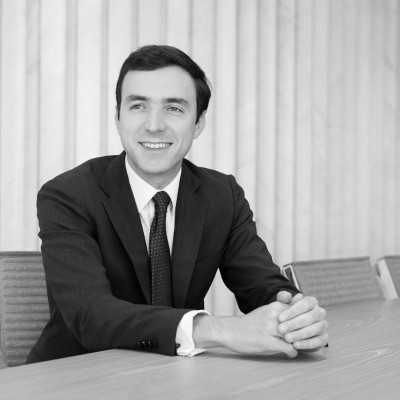 Dealmaker photo