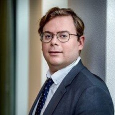 Dealmaker photo