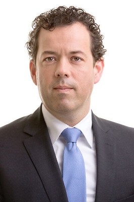 Dealmaker photo