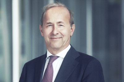 Dealmaker photo