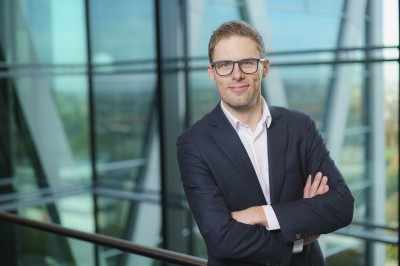 Dealmaker photo