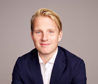 Dealmaker photo