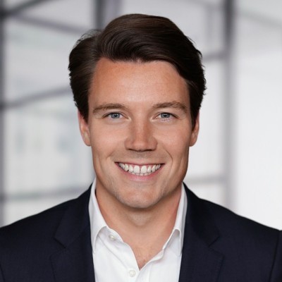 Dealmaker photo