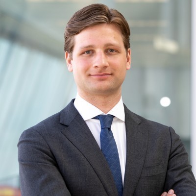 Dealmaker photo
