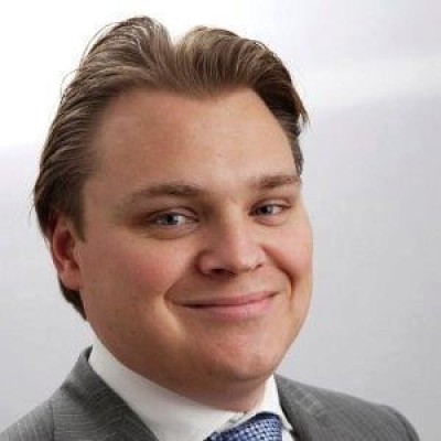 Dealmaker photo
