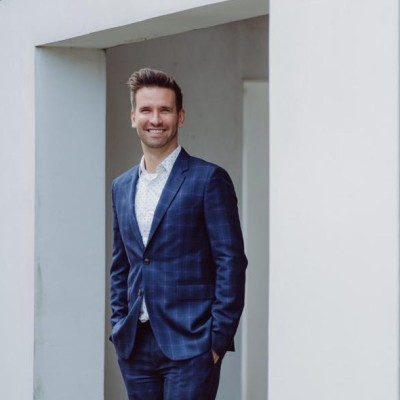 Dealmaker photo