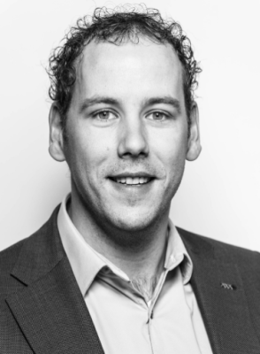 Dealmaker photo