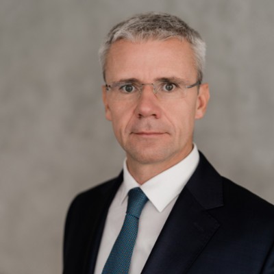 Dealmaker photo