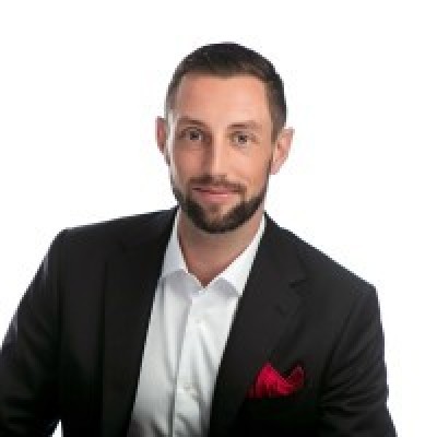 Dealmaker photo
