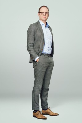 Dealmaker photo