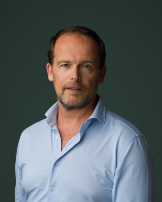 Dealmaker photo