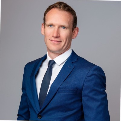Dealmaker photo
