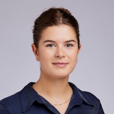 Dealmaker photo