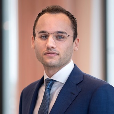 Dealmaker photo