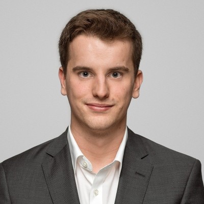 Dealmaker photo