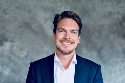 Dealmaker photo