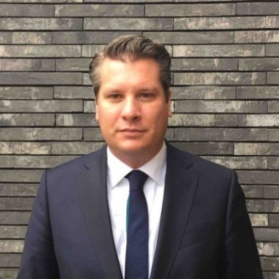 Dealmaker photo