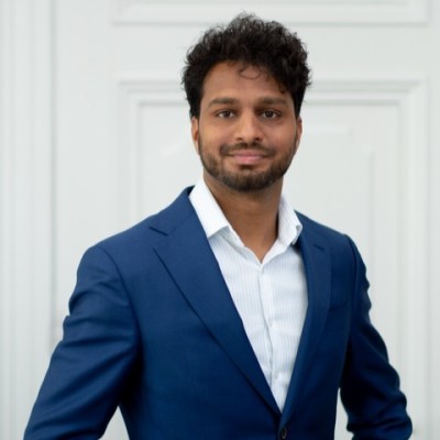 Dealmaker photo