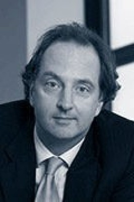 Dealmaker photo
