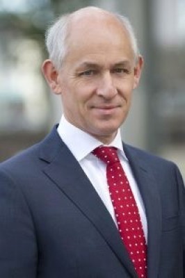Dealmaker photo