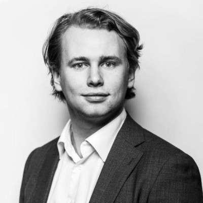 Dealmaker photo