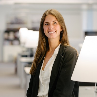 Dealmaker photo