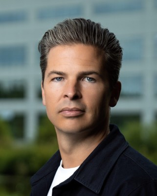 Dealmaker photo