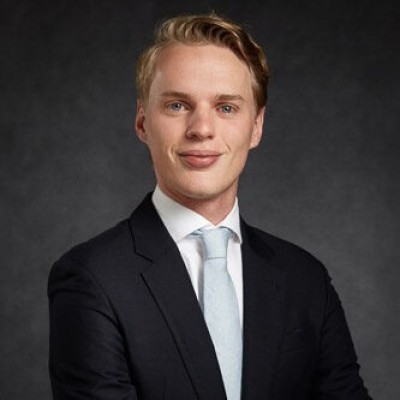 Dealmaker photo