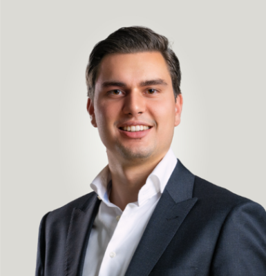 Dealmaker photo