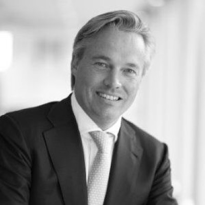 Dealmaker photo