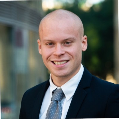 Dealmaker photo