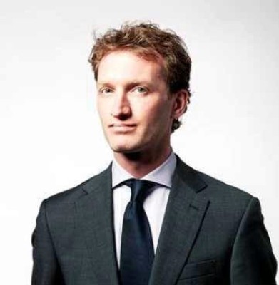 Dealmaker photo