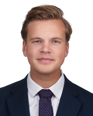 Dealmaker photo