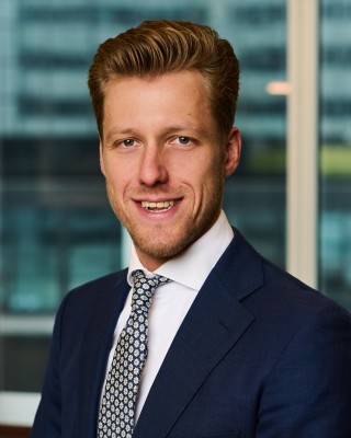 Dealmaker photo