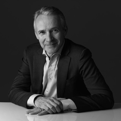 Dealmaker photo
