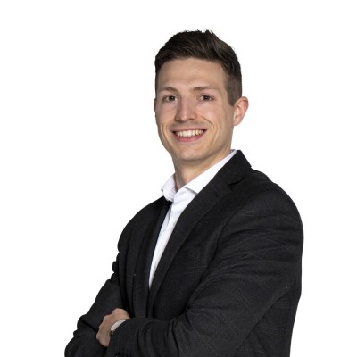 Dealmaker photo